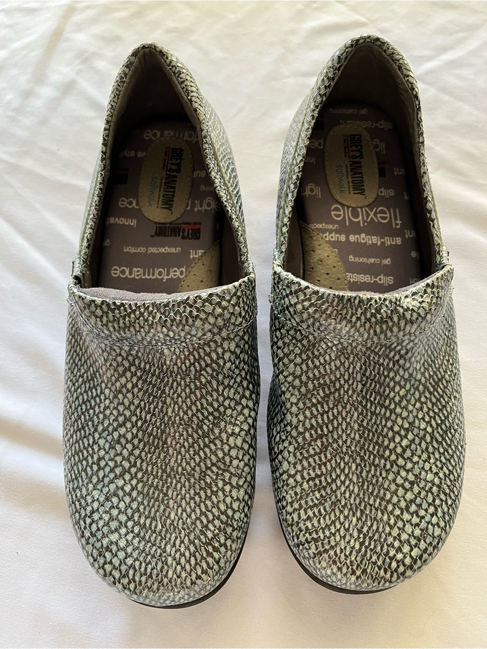 Greys Anatomy Softwalk Nurse shoes nonslip size 9